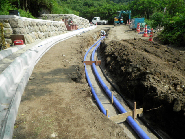 石合川 配水管布設工事